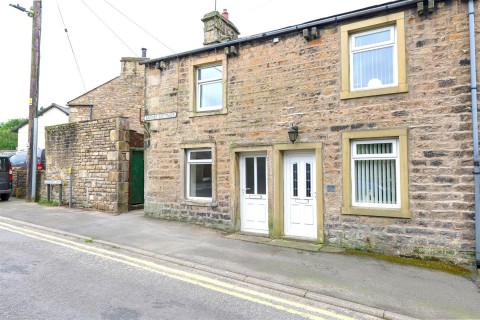 View Full Details for 4 Baynes Cottage, Burton Road, Lower Bentham