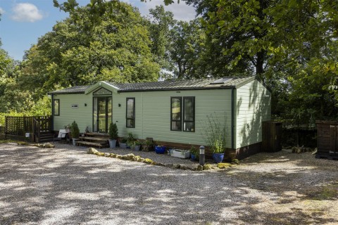 View Full Details for 12 Flying Horseshoe Caravan Park, Clapham