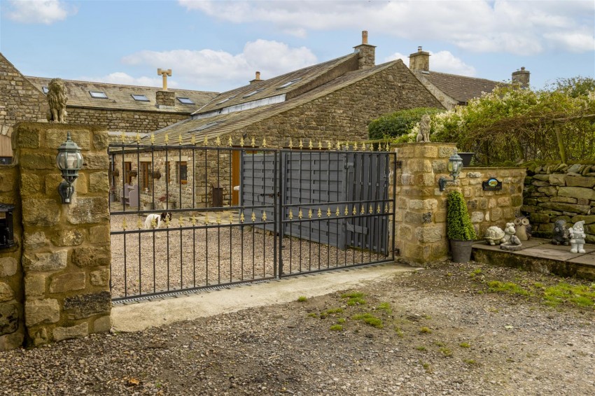 Images for Halsteads Barn, Mewith, Bentham.