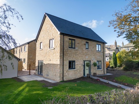 View Full Details for 1 Bluebell Bank, High Bentham