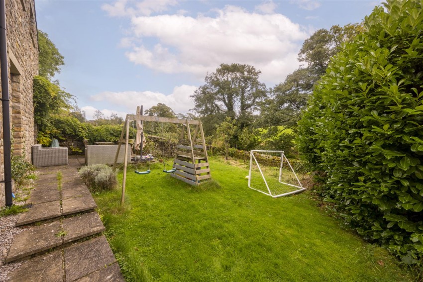 Images for The Stables, Back Lane, Wennington