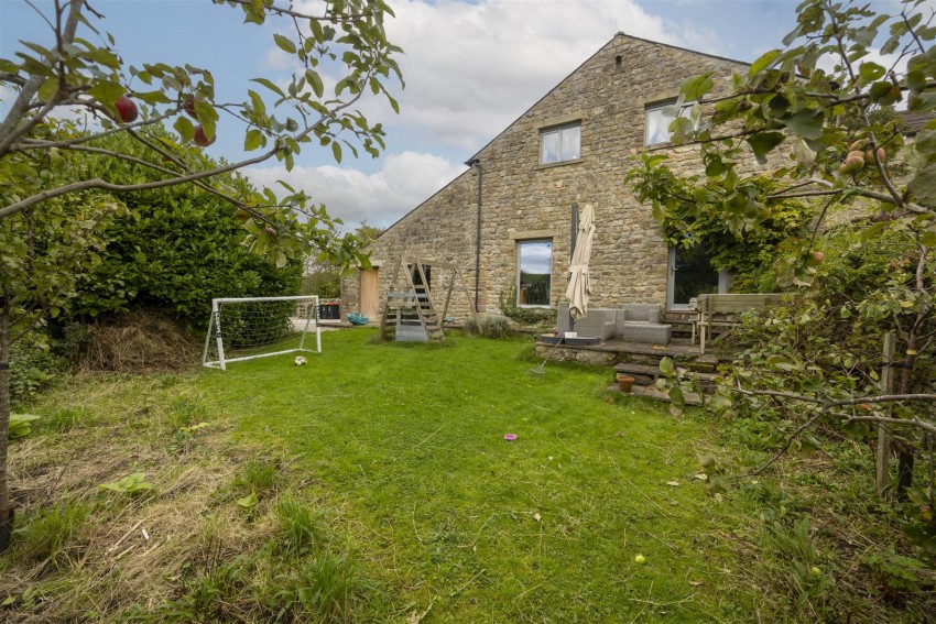 Images for The Stables, Back Lane, Wennington